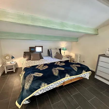 Sur La Lagune St Cyprien Sc840-313 *